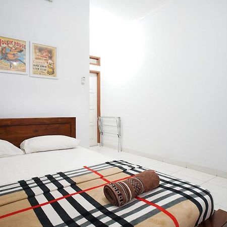 Zenrra House Hotel Bandung Exterior foto